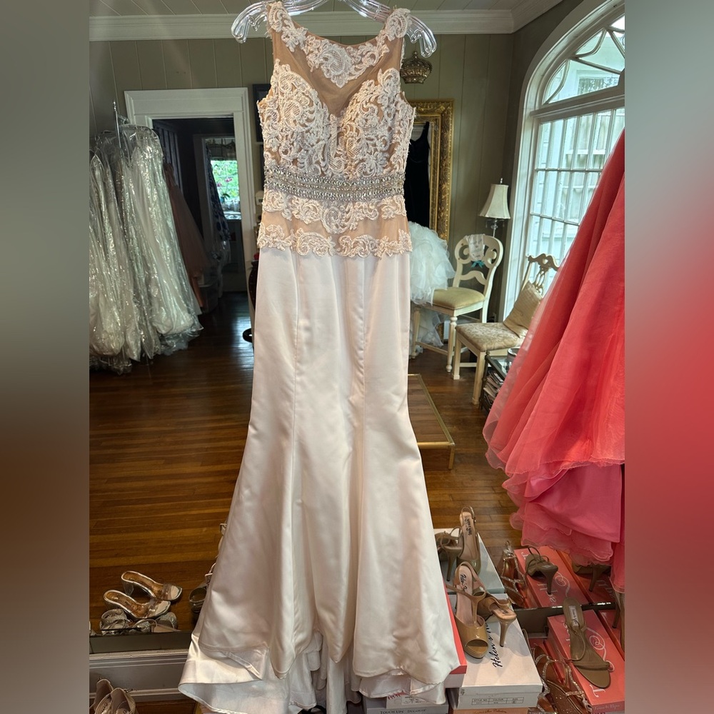 Size 4 White/Tan Sherri Hill Dress
